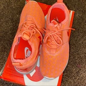 Nike Shoes - COPY - Nike shoes. Nike Shoes - COPY - Nike shoes.